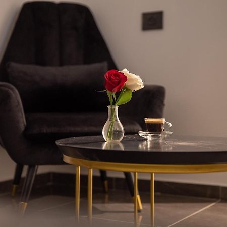 Selfie's Boutique Hotel Tibériade Extérieur photo