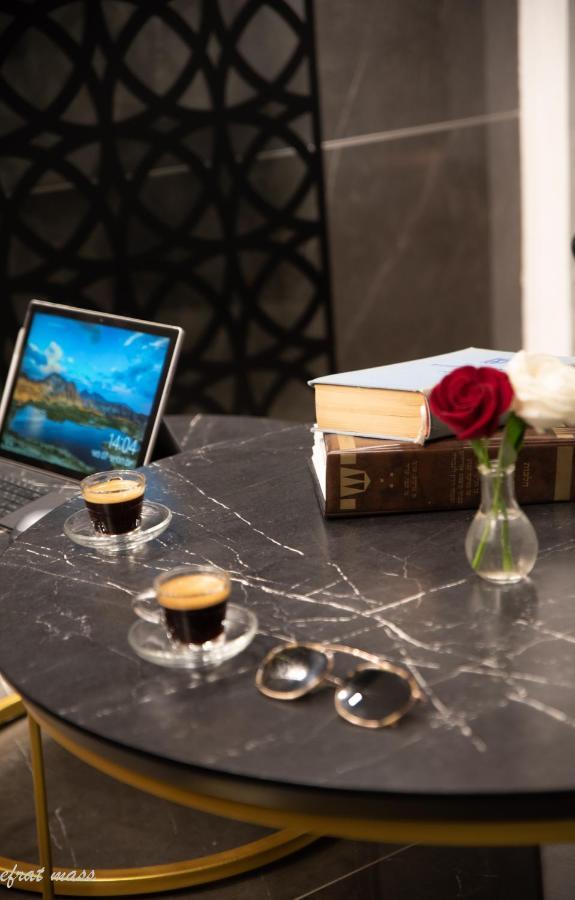 Selfie's Boutique Hotel Tibériade Extérieur photo